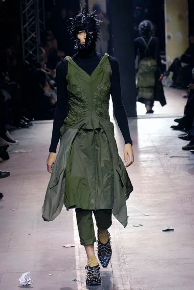 Look 40
